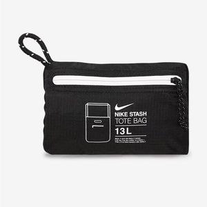 Nike stash tote (L13)